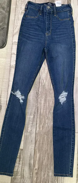 Hollister Jeans thumbnail 1