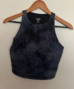Old Navy Active semi crop top  thumbnail 1