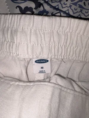 Old Navy White Linen Shorts thumbnail 3