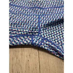 Athleta Multi Vivid Sonar Capri Running Leggings W/ Pockets Geometric Sz XS‎ thumbnail 3