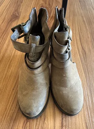 Women’s Ankle Strap Suede Booties in Taupe (5.5) thumbnail 1