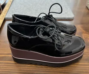 Women’s platform Oxford shoes Size 6 thumbnail 1