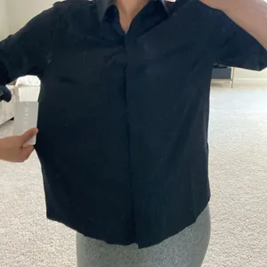 button up shirt. Fits s thumbnail 12