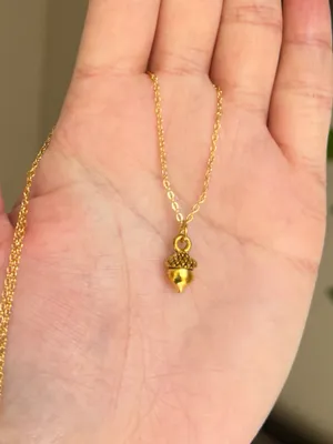 Handmade antique gold tone acorn cute fairy vintage style necklace🍂🐿🍃 thumbnail 3