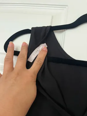 Lush black sleeveless tie top thumbnail 3