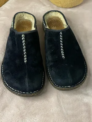 UGG Kohala Women's 5177 Black Suede Shearling-Lined Size 9 Shoes thumbnail 3