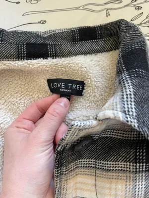 Sherpa Plaid Jacket Size M thumbnail 3