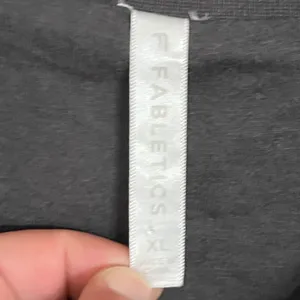 Fabletics XL Gray Dream Polar Fleece Quarter Zip Pullover Cropped Sweatshirt‎ thumbnail 4