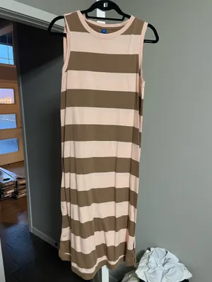 Old Navy Dress thumbnail 5