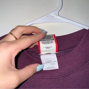 Disney Vintage 90s Purple Mickey Mouse Disneyland Pullover Sweatshirt Adult OS - L-XL thumbnail 4