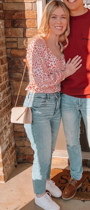 Japna Floral Printed Blouse thumbnail 1