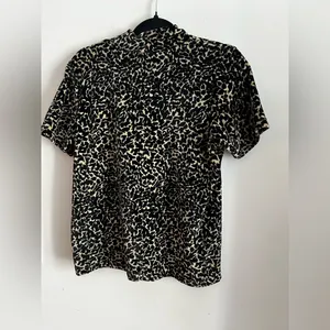 Vintage Pierre Cardin Women’s Top Size M 80s 90s Animal Print Mock thumbnail 4