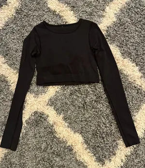 Lululemon Cropped Ebb to Street Top thumbnail 2