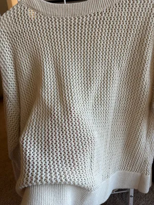 Old Navy Sweater thumbnail 2