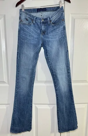 Rock and Republic WOMEN'S KASANDRA BOOTCUT JEAN - Medium Wash - 6 Long thumbnail 1