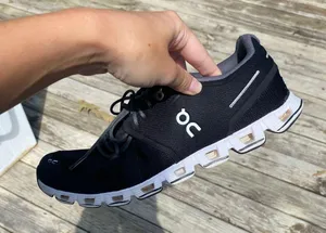 On Cloud Shoes thumbnail 1