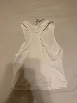 Lululemon Tank thumbnail 2