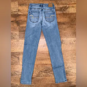 American Eagle Outfitters Women's High Waist Super Stretch Skinny Blue Jeans thumbnail 3