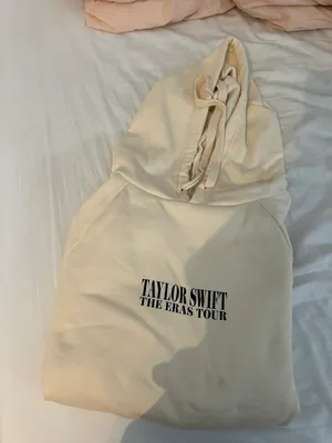 Taylor Swift Hoodie thumbnail 2