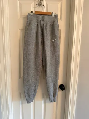 NWOT Nike Phoenix Fleece High-Waisted Joggers | Size Small thumbnail 2