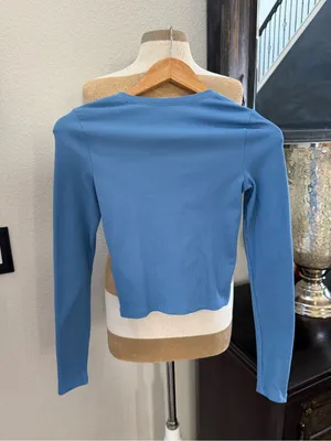 Abercrombie & Fitch light blue Henley long sleeve XS thumbnail 4