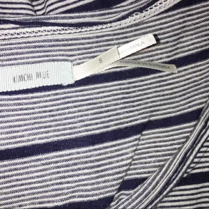 Kimchi Blue small striped T-shirt thumbnail 5