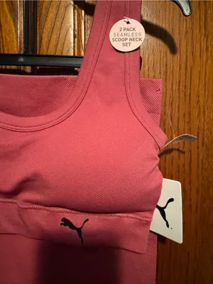 Puma NWT Pink 2-Pack Seamless Scoop Neck Sports Bra & Biker Shorts Set Size M thumbnail 4