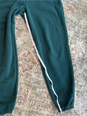Beyond Yoga On The Go Jogger Size Medium Dark Spruce Green thumbnail 6