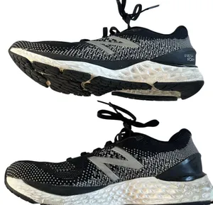 New Balance Women's Fresh Foam 880v10 Running Shoes Black thumbnail 2