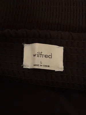 Aritzia Wilfred Novella Short Sleeve Blouse in Black thumbnail 4