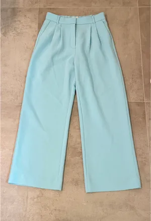 Abercrombie High waist Trousers thumbnail 2