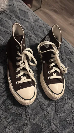 Converse Brown thumbnail 1