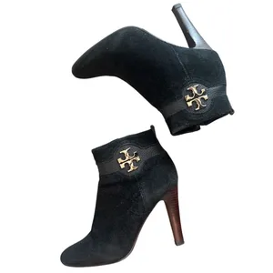Tory Burch Bristol 85mm Black Suede Gold Logo Ankle Booties 7.5 thumbnail 7