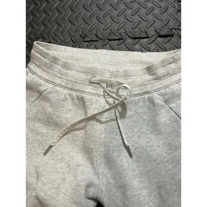 Lululemon Scuba High-Rise Jogger *Fleece 28" Heathered Core Ultra Light Grey 6 thumbnail 6