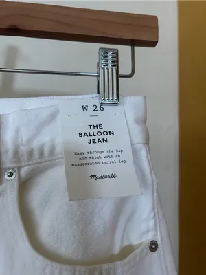 Madewell The Balloon Jean White Barrel Leg Jeans Baggy NWT Size 26 (US 2) thumbnail 4