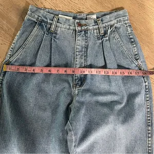 Vintage Bill Blass Pleated High Rise Tapered Mom Jeans Light Wash 80s 90s XS-S thumbnail 6