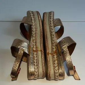Bamboo Infinity-05M Rose Gold Metallic Espadrille Platform Wedge Sandals 8.5‎ thumbnail 7