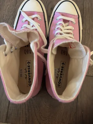 Pink Converse High-Top thumbnail 3