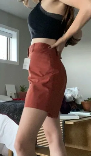 Lands End Burnt Orange Mid Rise Shorts thumbnail 3