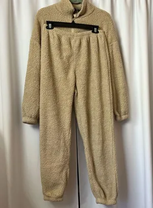 SheIn Beige Fuzzy Two Piece Co-ord Lounge Set Size Medium thumbnail 15