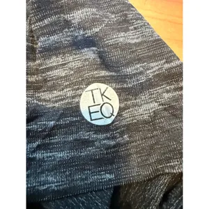 TKEQ The Shop Womens Space Dye Athletic Short Sleeve‎ Top Black Grey L/XL thumbnail 3