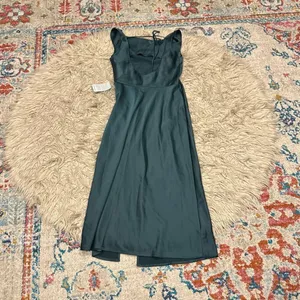 WAYF green satin slip dress XS thumbnail 3