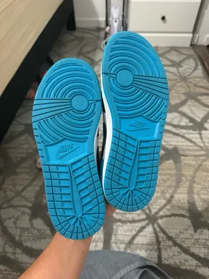 Air Jordan 1 Low SE Nike Laser Blue thumbnail 2