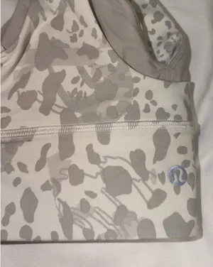 Lululemon Sports Bra thumbnail 3