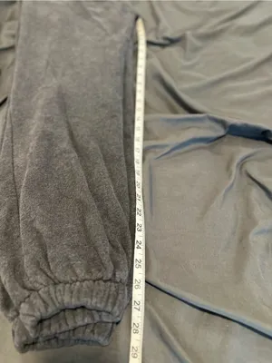 Brandy Melville Rosa sweatpants Sz:OS charcoal gray elastic waist/cuffs pockets. thumbnail 4