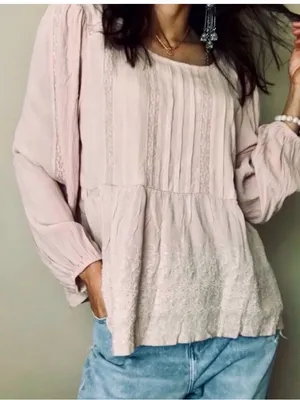 American Eagle smocked blouse. Open back with tie bow. Light pink. Size L thumbnail 2