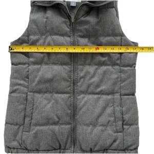 Old Navy Fleece Lined Puffer Vest Womens XS Gray Full Zip Up Insulated Winter thumbnail 5