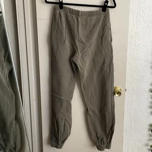 Brandy Melville Sweatpants thumbnail 3