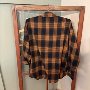 Gilded Intent Buckle Black and Tan/Brown Plaid Button-down Flannel Shirt Medium thumbnail 3