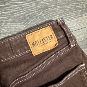 Hollister Ultra High-Rise Dad Jeans‎ Brown Cargo Contrast Stitch 3R W26 L31 thumbnail 4